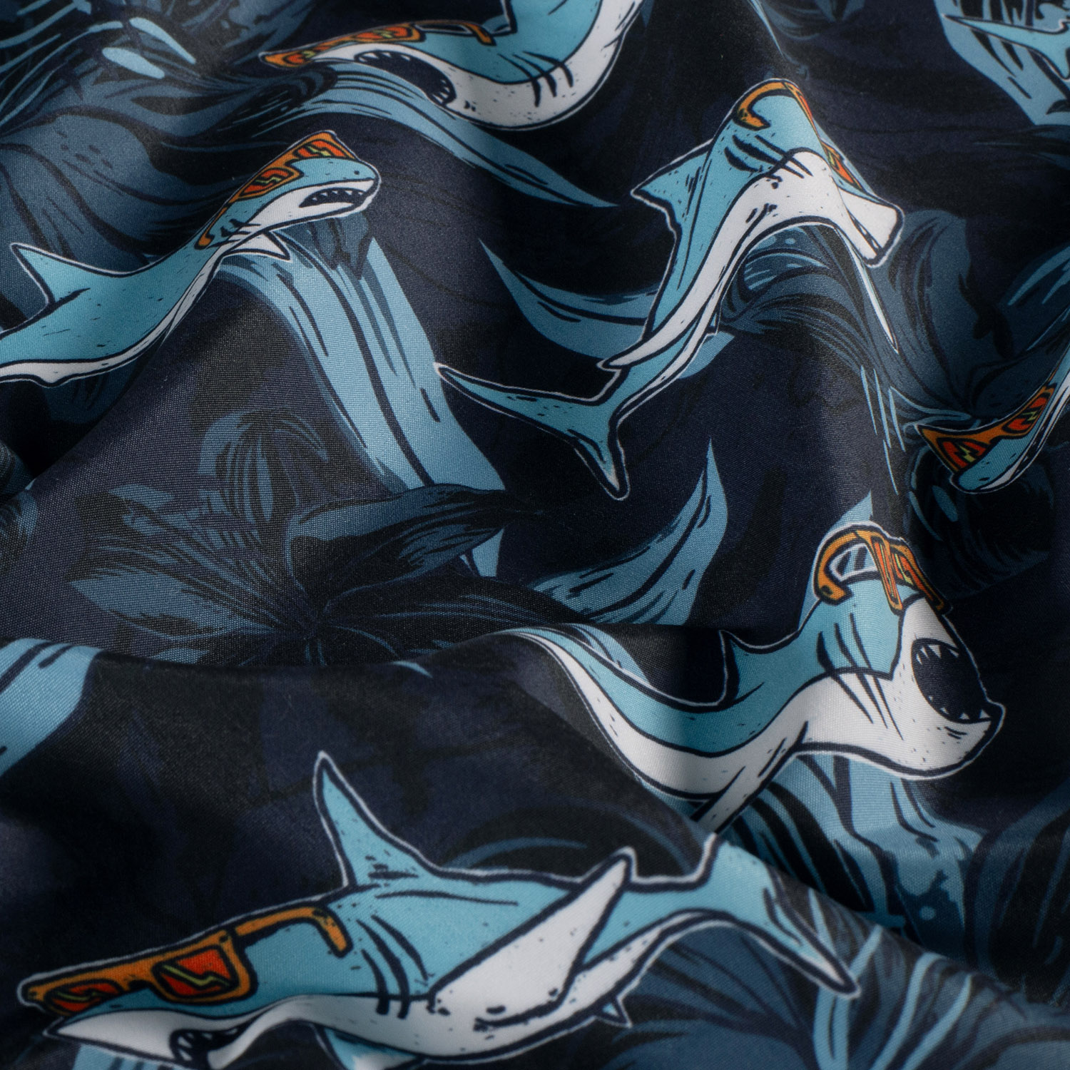 Plavkovina na šortky voděodpudivá Žraloci