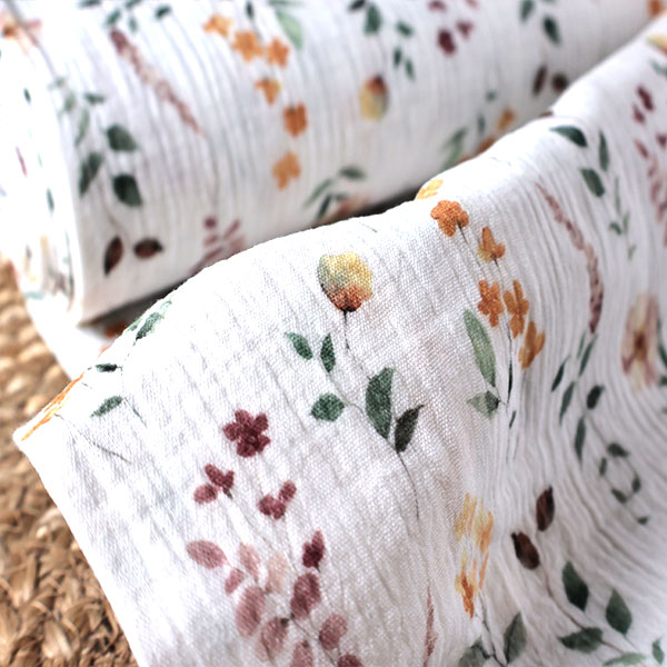 Dvojitá gázovina bílá Boho flowers