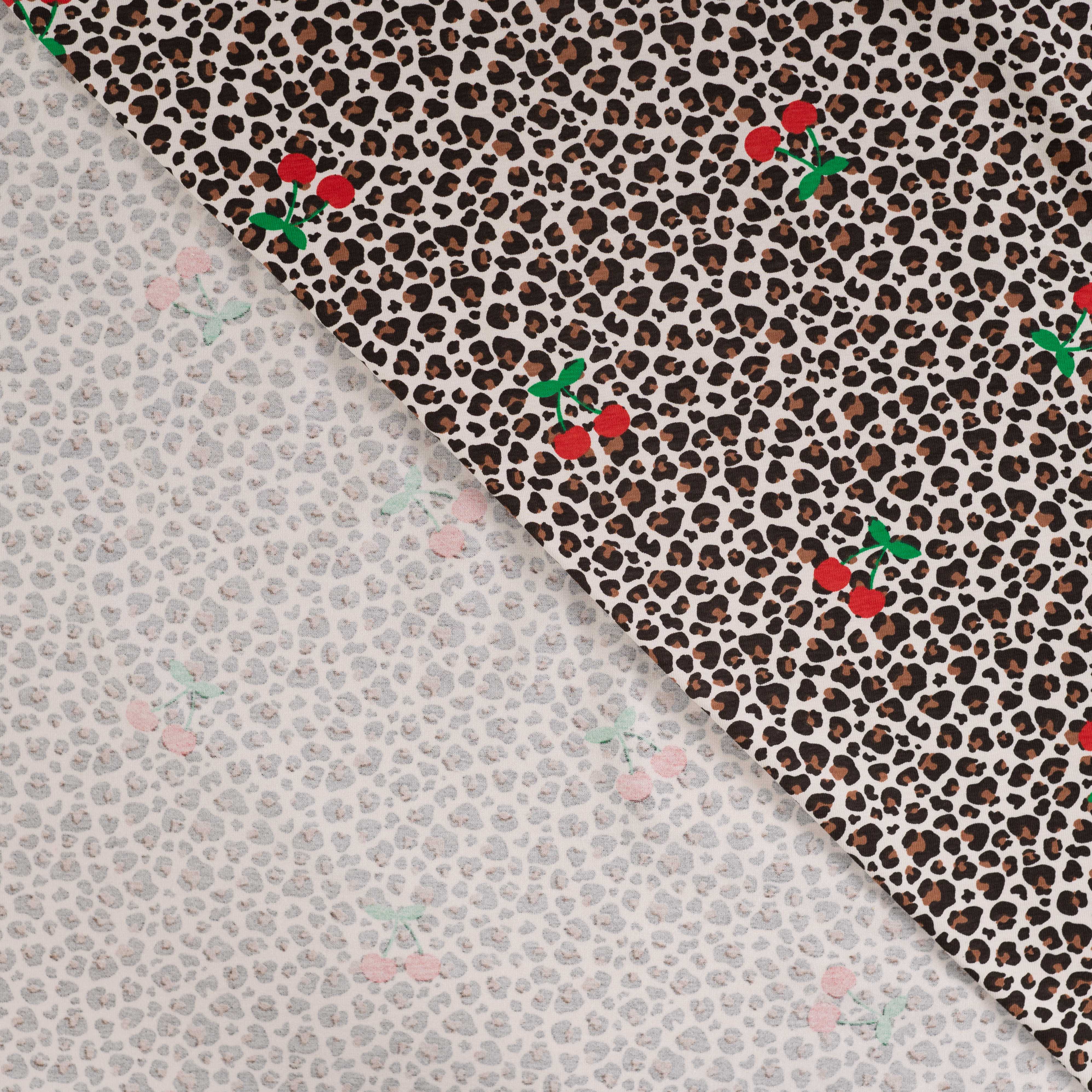 Úplet Leopard a třešně