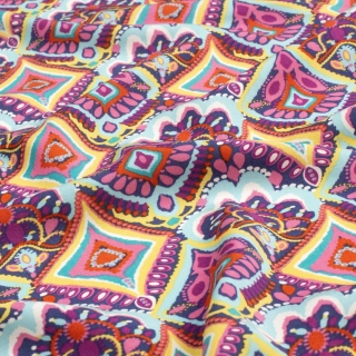 Viskóza tkaná Barevné abstraktní kosočtverce