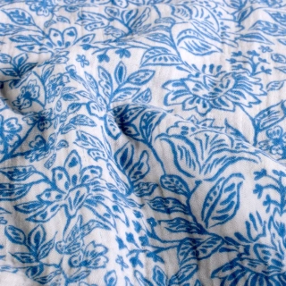 Dvojitá gázovina Kašmír modrobílý